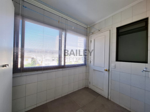 Depto. Remodelado En Venta En Los Castaños 3 Dorm. 3 Baños
