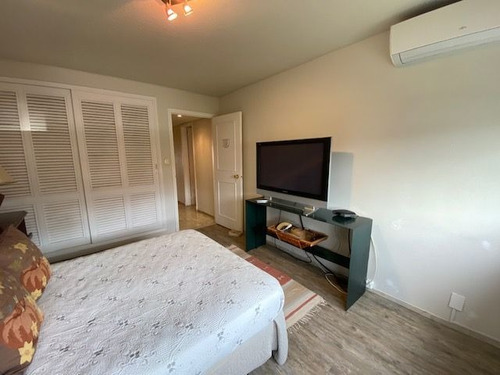 Imagen 4 de 29 de Apartamento En Venta De 2 Dormitorios En Playa Mansa (ref: Lij-5715)