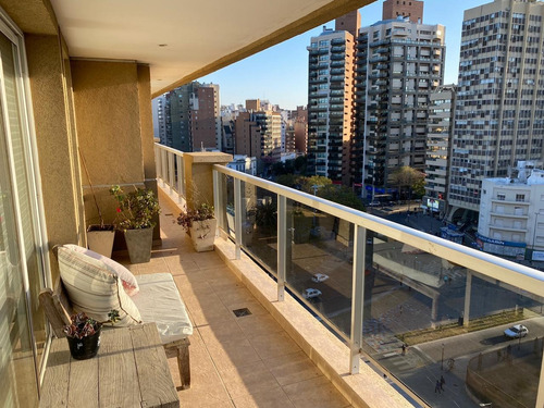 Imagen 12 de 14 de Piso En Cba Capital, Nueva Cba. 4 Hab. 3 Baños. 2 Coch