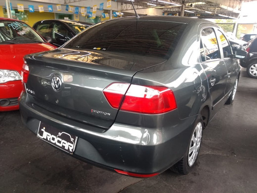 Imagem 6 de 14 de Volkswagen Voyage 1.6 2015