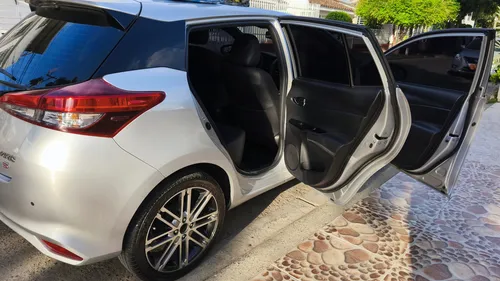Totota Yaris 2021 At Full Version