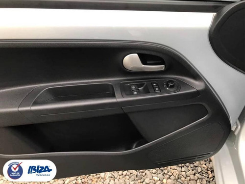 Volkswagen Up Connect Tsi