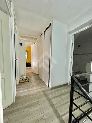 Duplex A Pasos De Metro Tobalaba