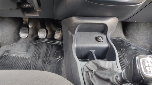 Fiat Uno Attractive 1.0 Nacional