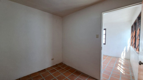En Venta Confortable Casa En San Antonio De Los Altos
