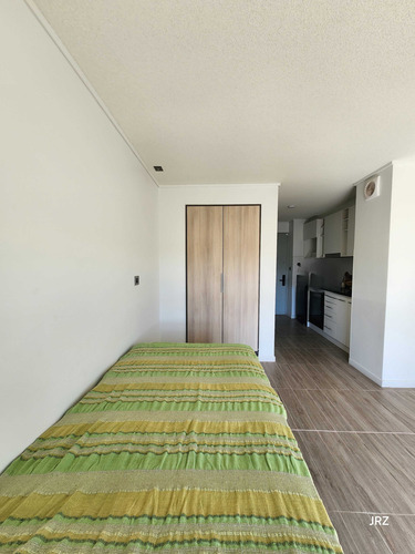 Studio Smart Isla Teja Amoblado (86277)