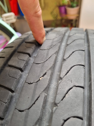 Neumático Pirelli 195/50 Rodado 16 - Buen Estado