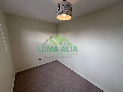 Casa De 4 Dormitorios Y 3 Baños Comuna De Puente Alto