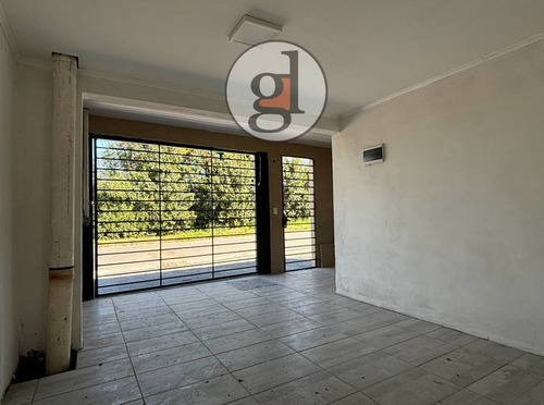 Moderna Casa A Estrenar En San José, Totalmente Remodelada.