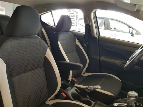 Imagem 4 de 6 de Nissan Versa 1.6 16v Advance