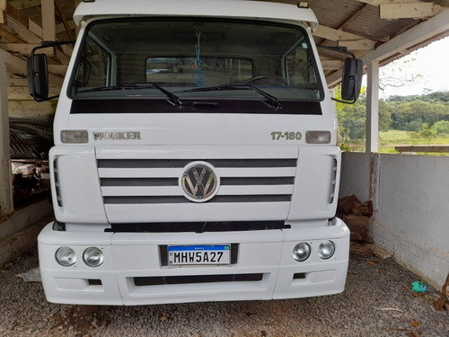 Imagem 1 de 15 de Caminhão Vw Worker 17-180 - 6x2 Ano 2010/2010 Mwm 6 Cilindro