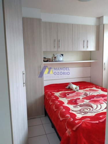 Imagem 12 de 13 de Apartamento Em Iguaçu - Araucária - 507