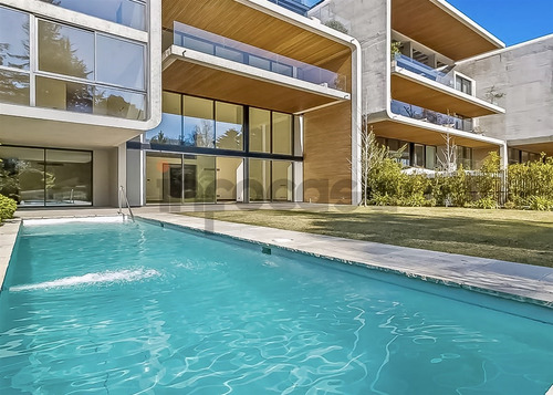 Venta Duplex, Exclusivo, 4 Suites, San Damián, Jardín