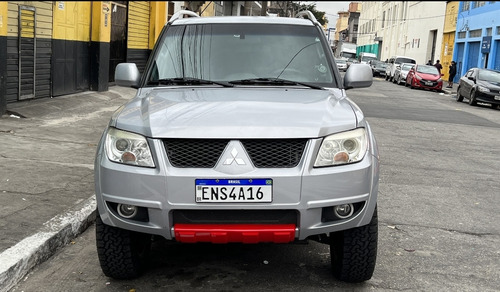 Mitsubishi Pajero TR4 2.0 Flex Aut. 5p