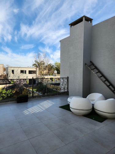 Casa Venta 5 Ambientes En Burzaco