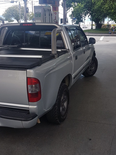 Chevrolet S10 2.4 Cab. Dupla 4p 2002