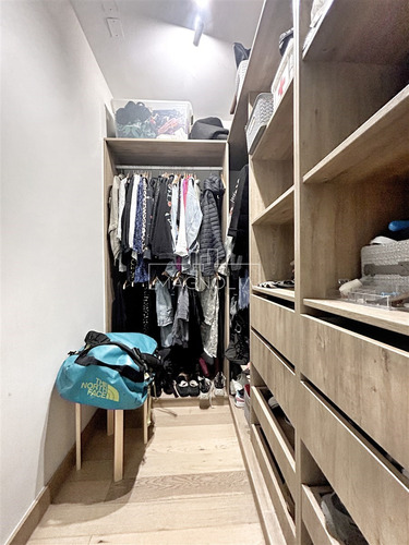 Casa En Arriendo De 4 Dorm. En Lo Barnechea