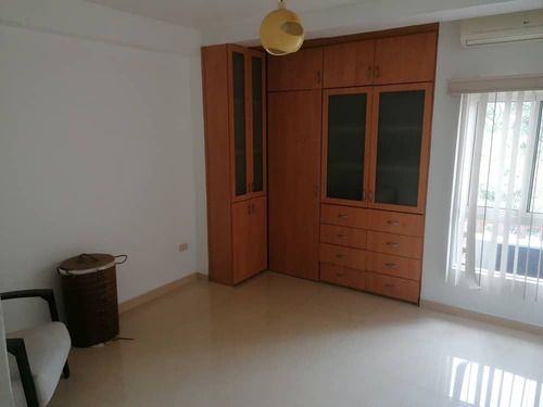 Imagen 24 de 24 de Alquiler De Lindo Apartamento En El Doral Country, El Rincón, Mañongo 163797 Andres Peña