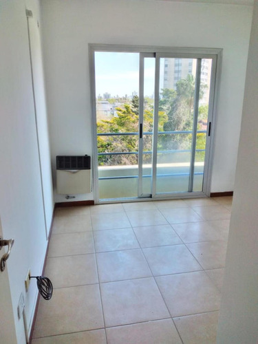 Departamento En Venta - 1 Dormitorio 1 Baño - La Plata