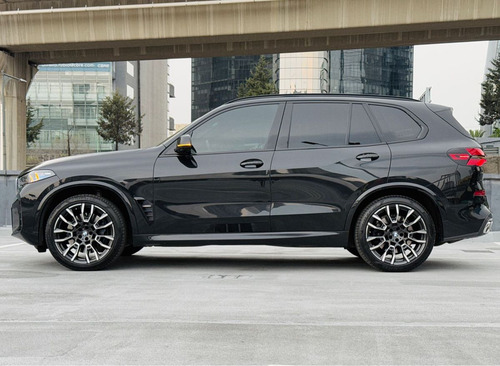 BMW X5 5p xDrive M60i V8/4.4/T Aut