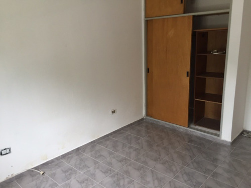 Vendo Hermosa Casa De 2 Dormitorios Mas 1 Departamento En Villa Allende