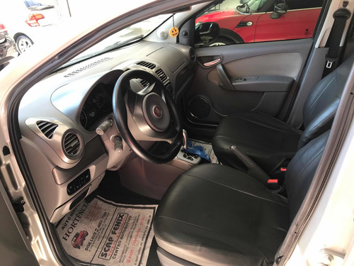 Imagem 5 de 8 de Fiat Siena 1.6