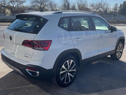 Imagen 6 de 13 de Volkswagen Taos 2022 1.4 250 Tsi Highline