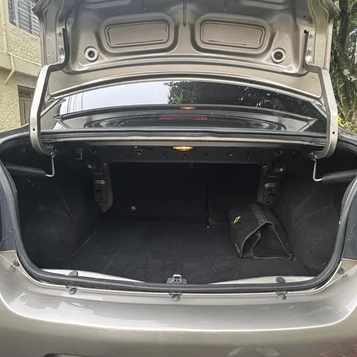 Renault Logan 1.6 Expression