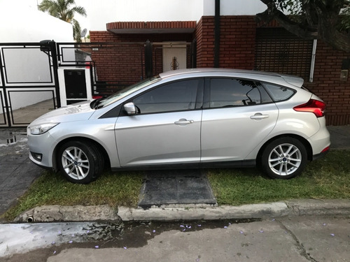 Ford Focus S 5p Mt