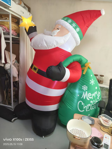 2.1m Inflable Navideño Papá Noel Sosteniendo Estrella Regalo Multicolor