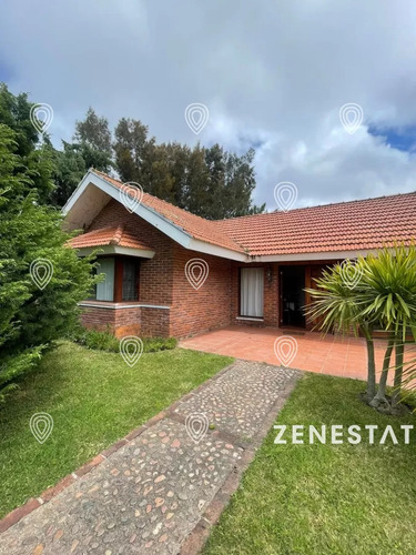 Venta De Casa 4 Dormitorios En Rincón Del Indio, Punta Del Este