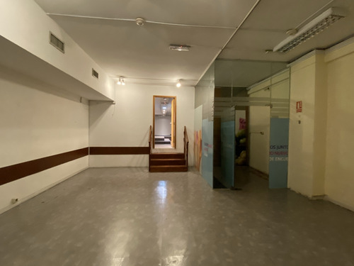 Edificio En Venta Peatonal Sarandí - Ciudad Vieja
