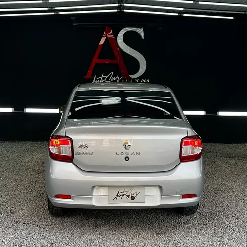 Renault Logan 1.6 Dynamique