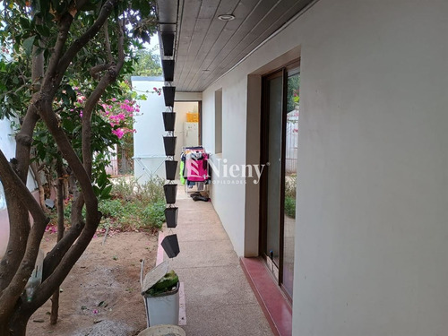 Casa En Venta Comodoro , Limache