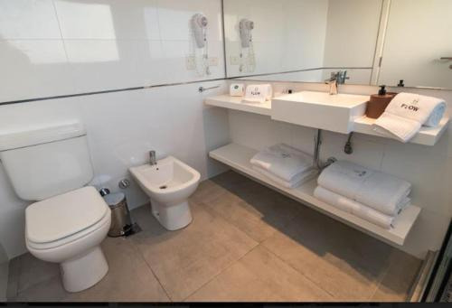 Venta Departamento 1 Dormitorio Las Gaviotas Con Cochera
