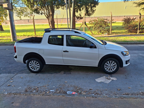 Volkswagen Saveiro 1.6 Gp Cd 101cv Pack High
