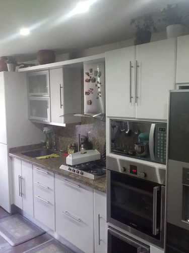 Imagen 6 de 13 de Vendo Apartamento 93m2 3h/2b/2pe Manzanares 2684