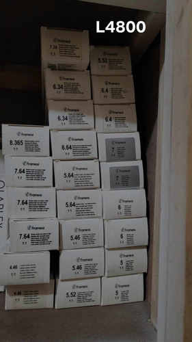 Producto De Tintes Variados