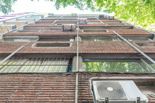 Imagen 12 de 15 de Se Vende Monoambiente Con Kitchenette Y Garage En El Centro Piso Alto A Pasos De Plaza Cagancha Y Poder Judicial