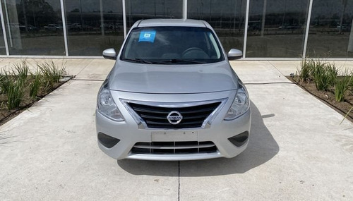 Nissan Versa Sense A/t 2018