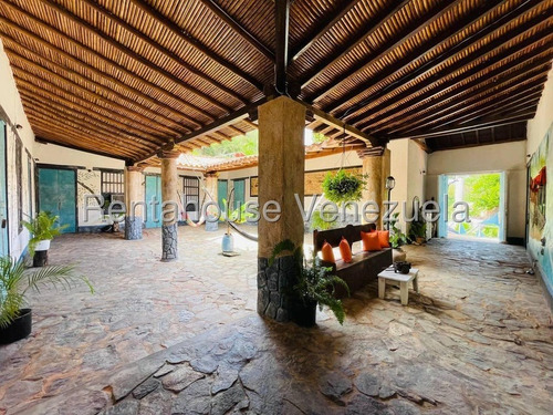 Choroní !! Hermosísima Casa De Hacienda, Estilo Colonial, Operando Actualmente Como Posada Con Servicios, 6.273 M2 Terreno, 1.000 M2 Construcc. 10 Hab., 10 Baños, 20 Pe. Proyecto De Expansión !!