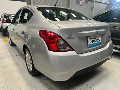 Nissan Versa DRIVE 1.6 AUT