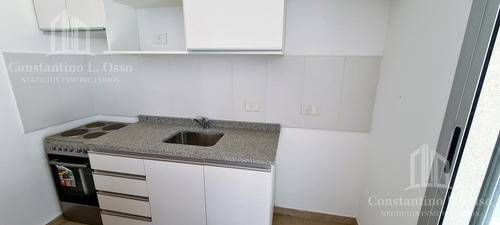 Imagen 6 de 13 de Departamento 2 Ambientes En Quinto Piso - Caballito