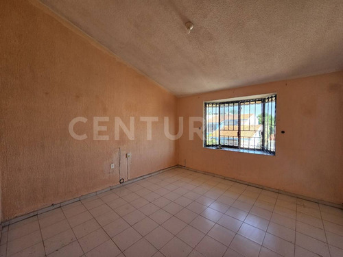 Casa En Venta En Fracc. Valle Marino, Av. Universidad, Villahermosa Tabasco