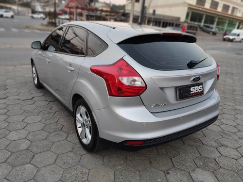 Imagem 2 de 8 de Ford Focus 1.6 8v Se Plus Completo