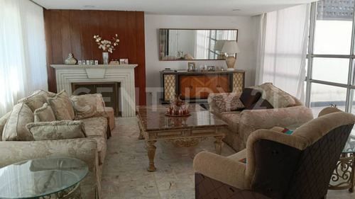 Casa Con Uso De Suelo Para Oficinas En Renta En Polanco