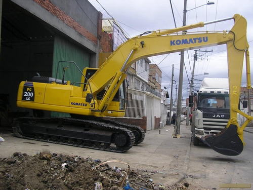 Imagen 6 de 8 de Maquinaria Pesada Retroexcavadoras
