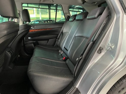 Imagem 9 de 12 de Subaru Outback 3.6 2011