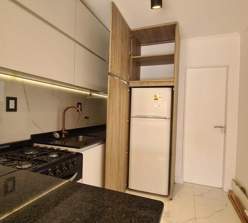 Imagen 6 de 30 de Venta - Departamento Cuatro Ambientes C/ Dep. Reciclado Con Cochera - Las Heras 2370