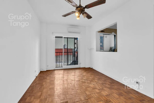 Venta Departamento 2 Ambientes Balvanera